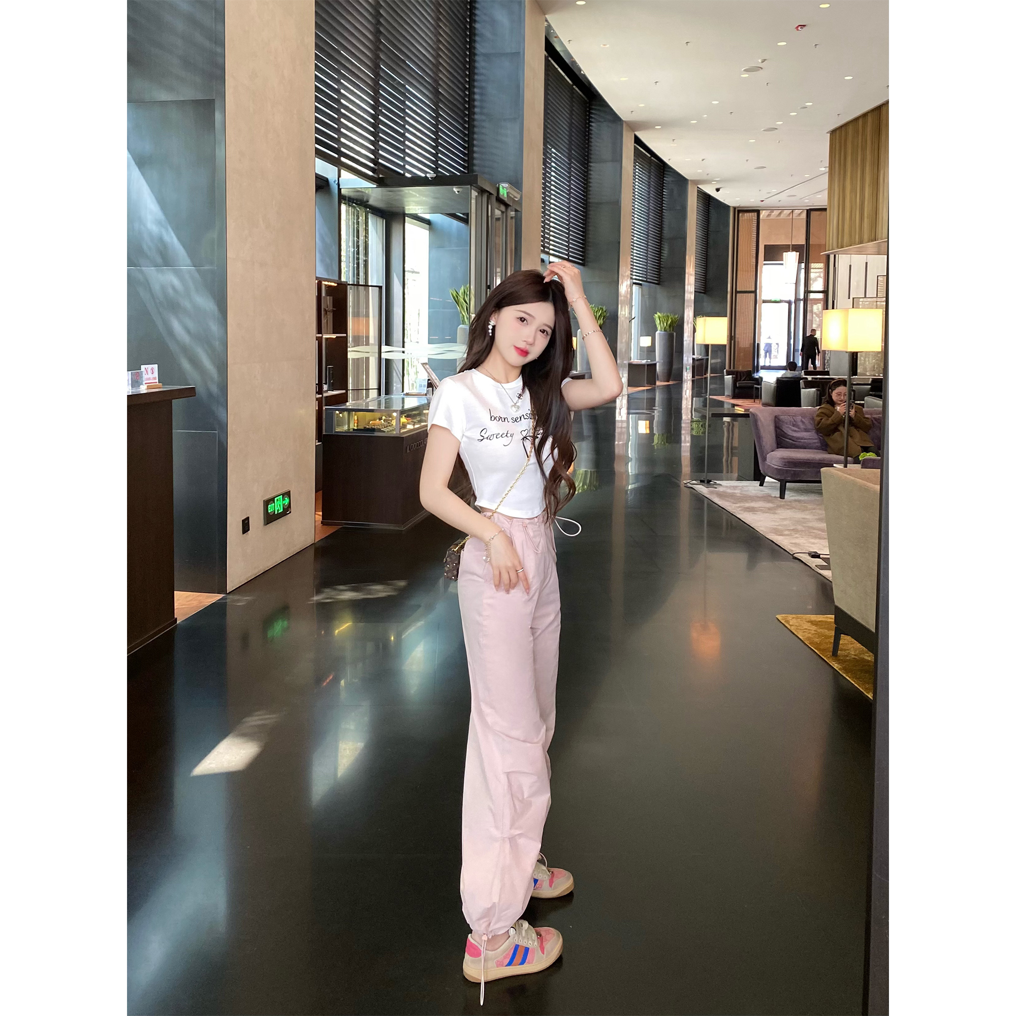 盈瓷粉糯纯棉空气工装裤女休闲裤夏季薄款阔腿显瘦裤子 24SS0153