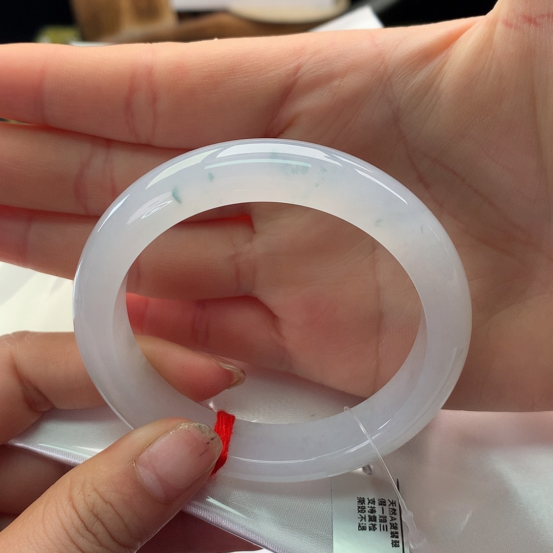 翡翠手镯未镶嵌56正圈