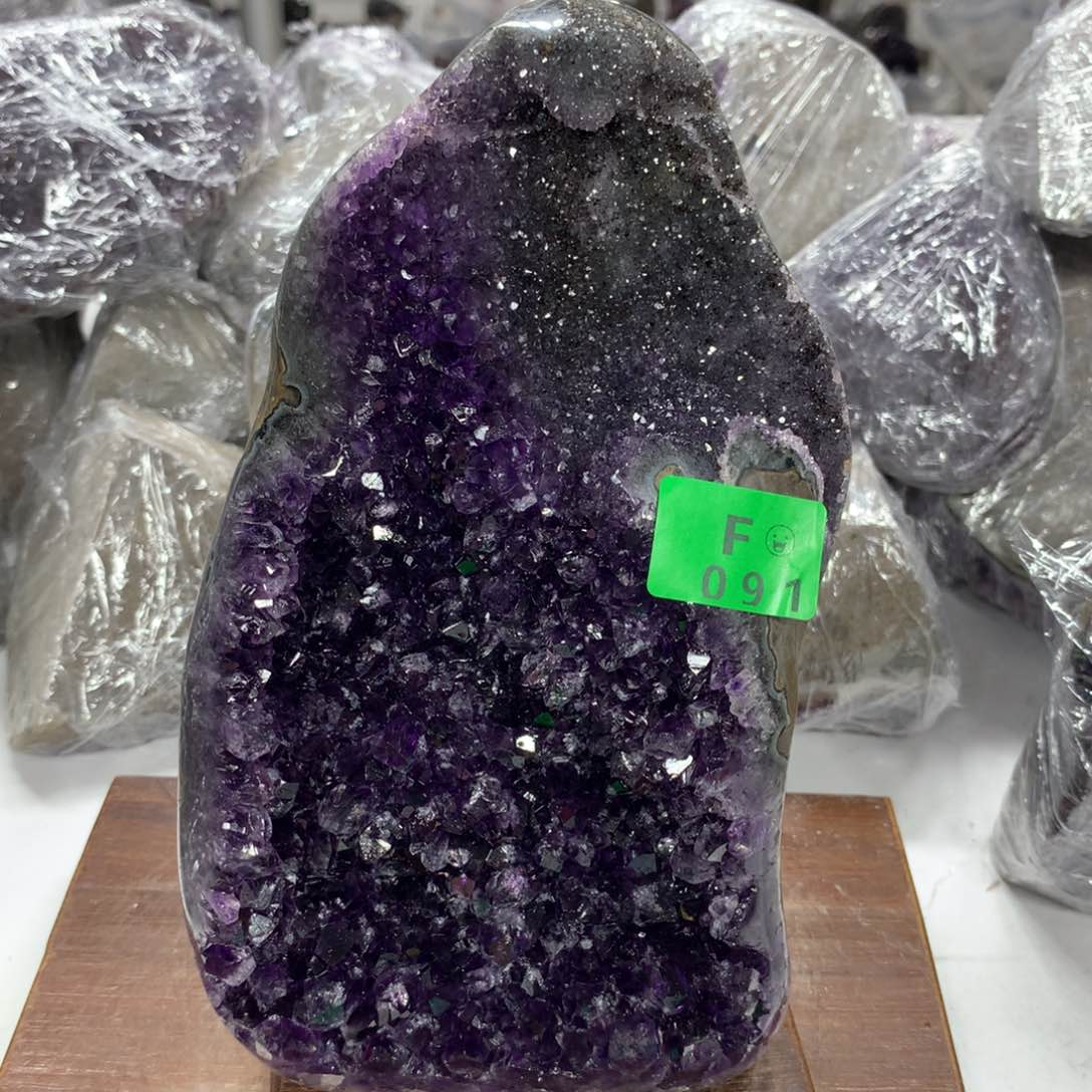 紫晶大型摆件（非配饰）未镶嵌