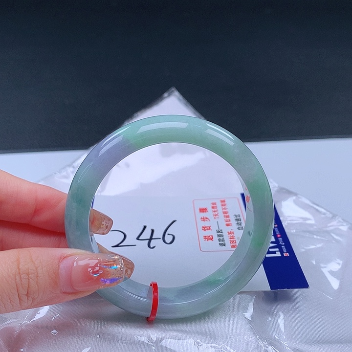 翡翠手镯未镶嵌001483手镯