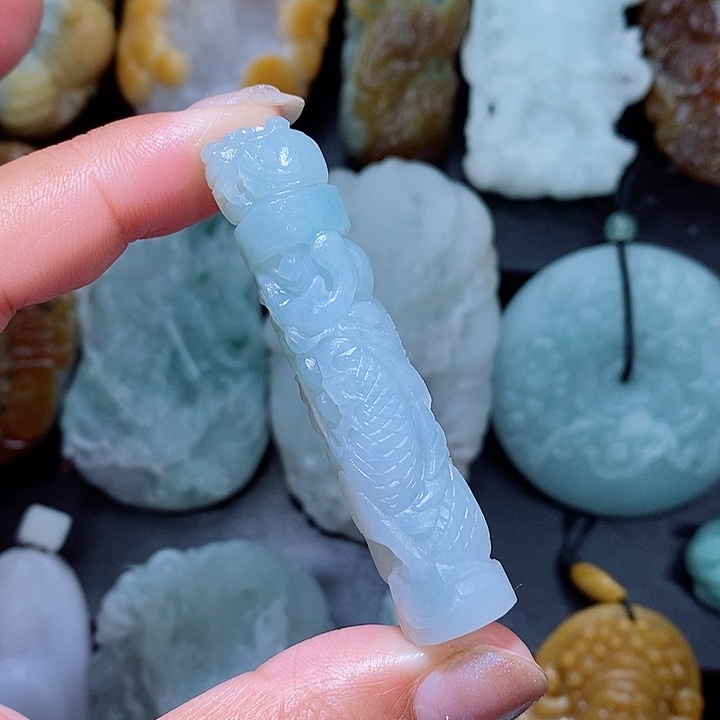 定制翡翠未镶嵌翡翠