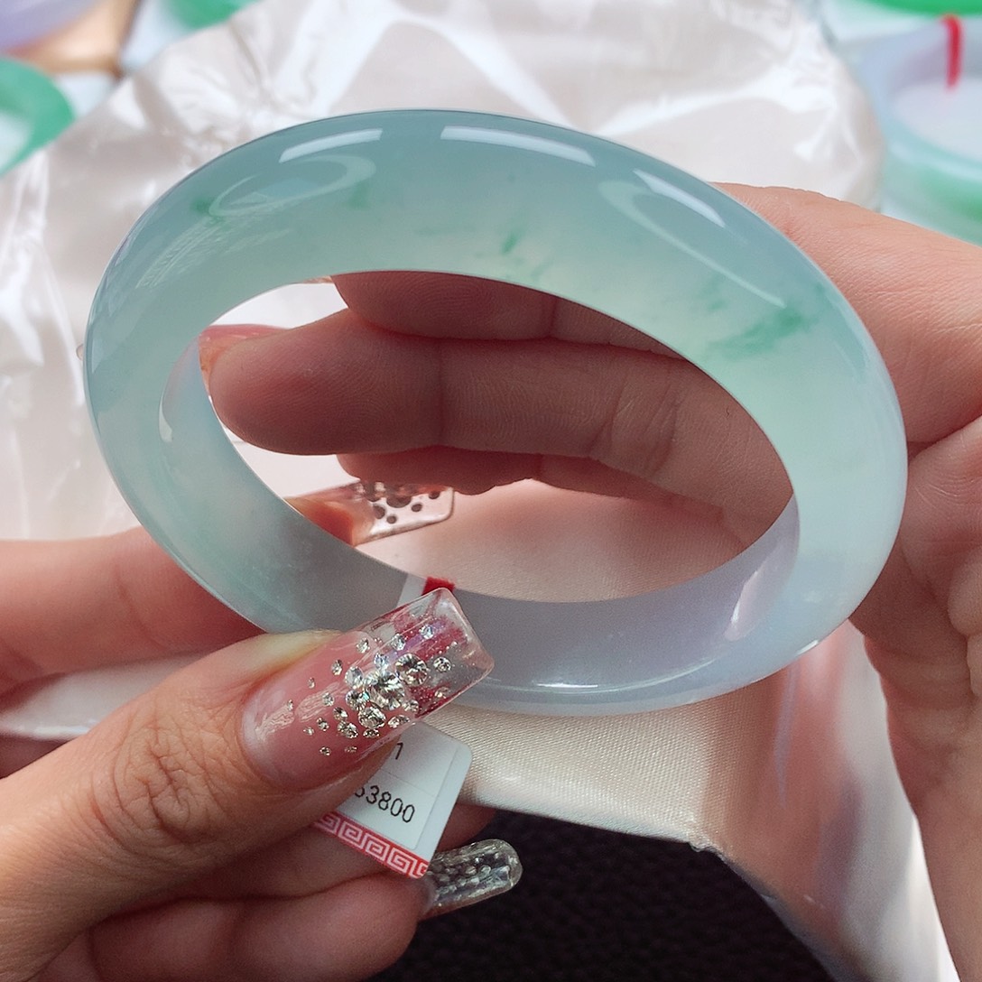 翡翠手镯未镶嵌55.56.57蓝冰绿花小宽版 珠宝感好