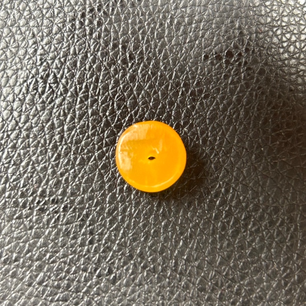 寿山石田黄石隔片一个（尺寸大小须联系客服）