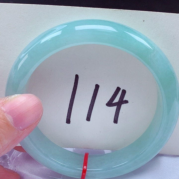 翡翠未镶嵌手镯翡翠