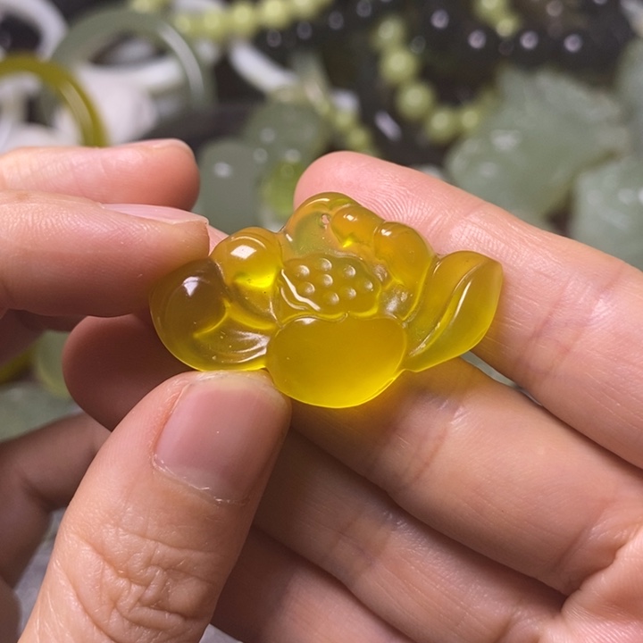 岫玉岫玉颈饰未镶嵌