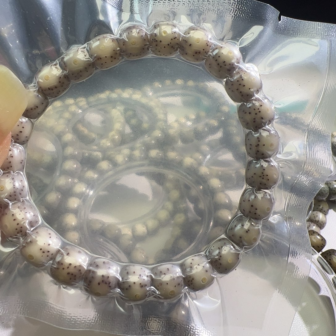 星月菩提吊坠粉诺果冻