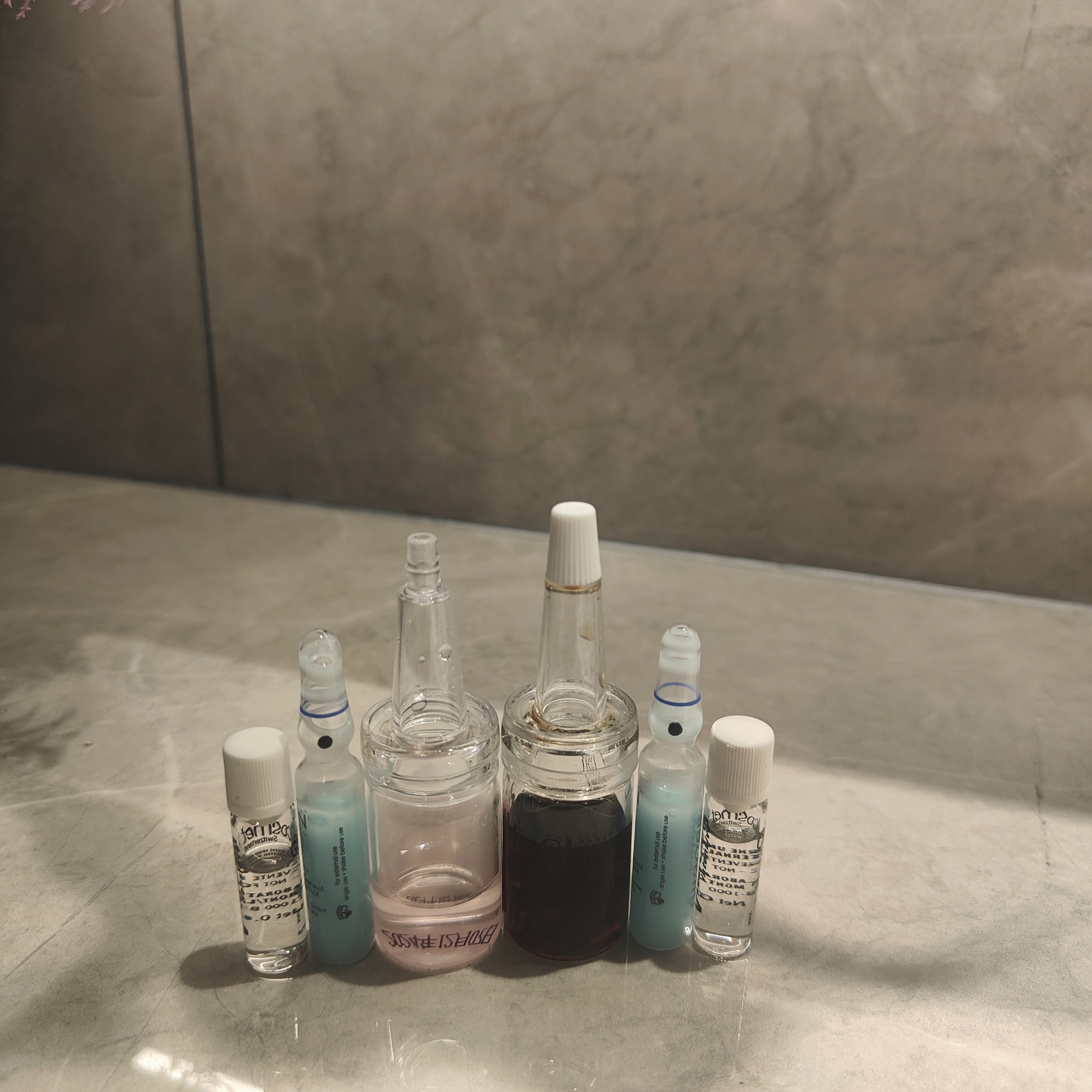 蓝蓝瓶精华舒缓精华