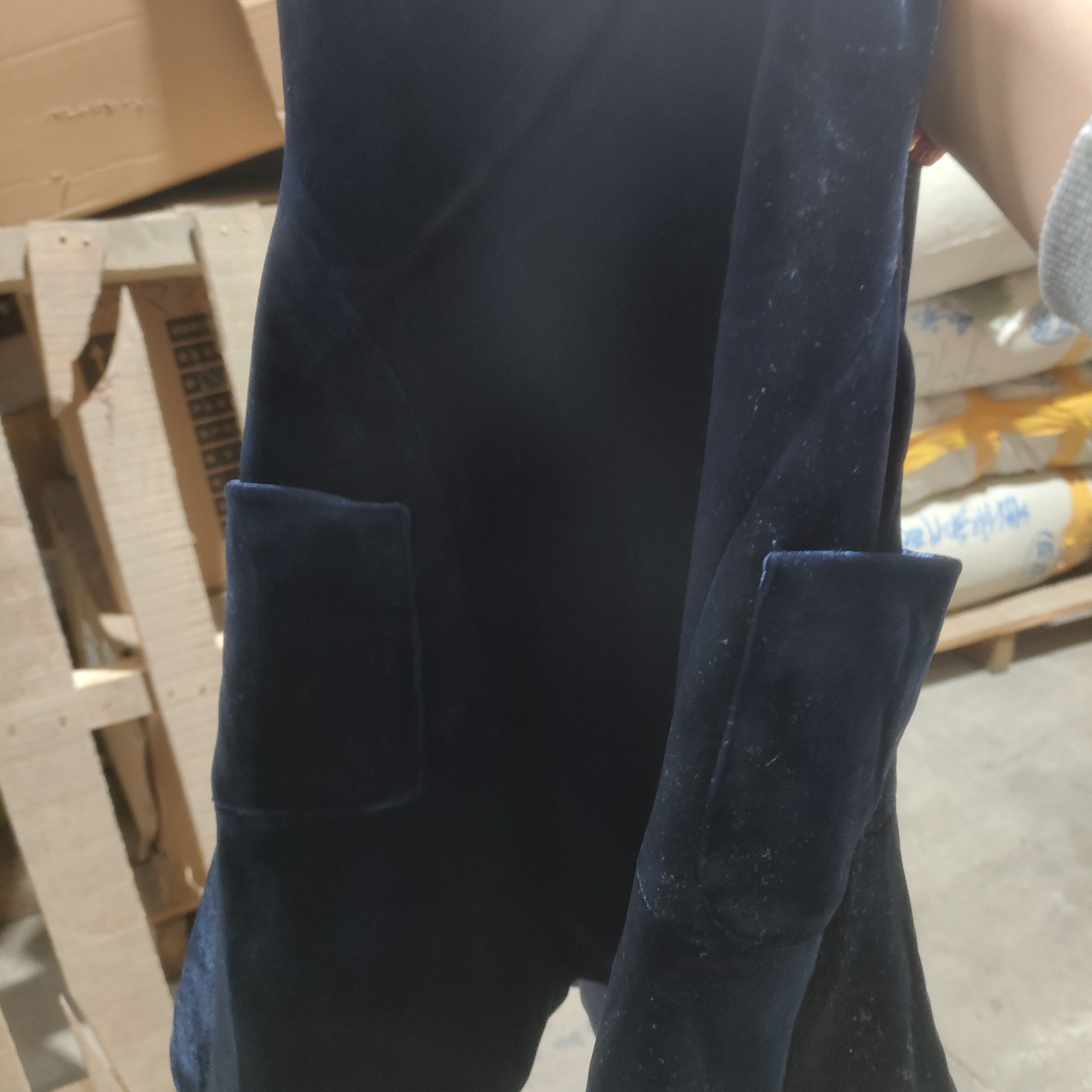 蓝色金丝绒背心裙