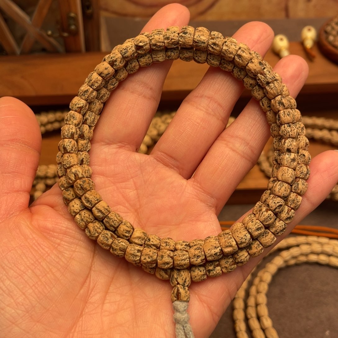 柏香籽/百香籽手串