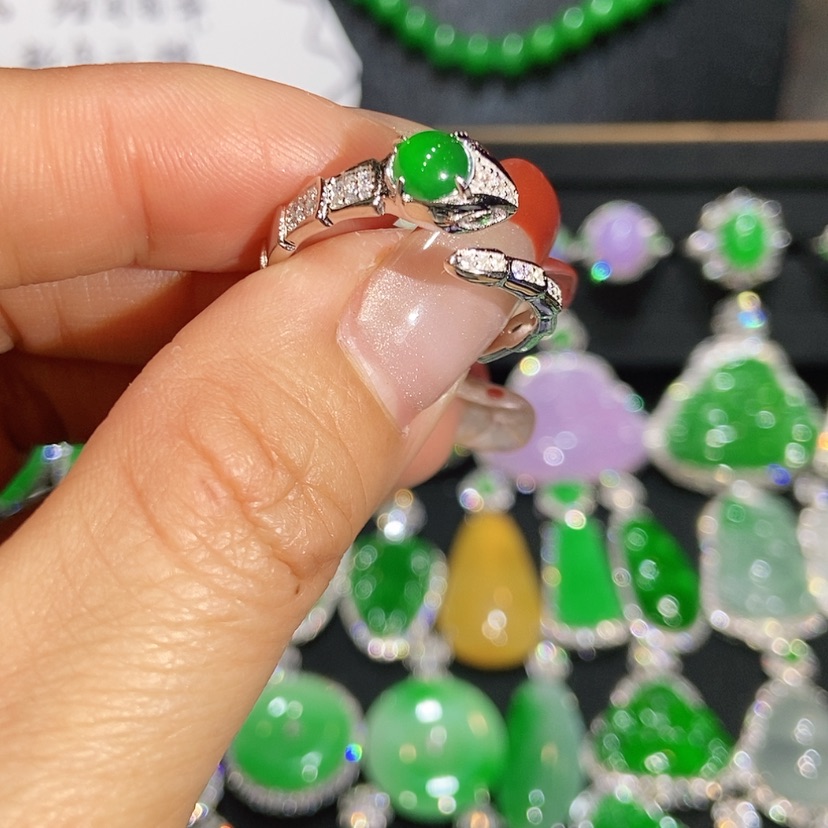 【闪购商品】翡翠戒指未镶嵌天然翡翠