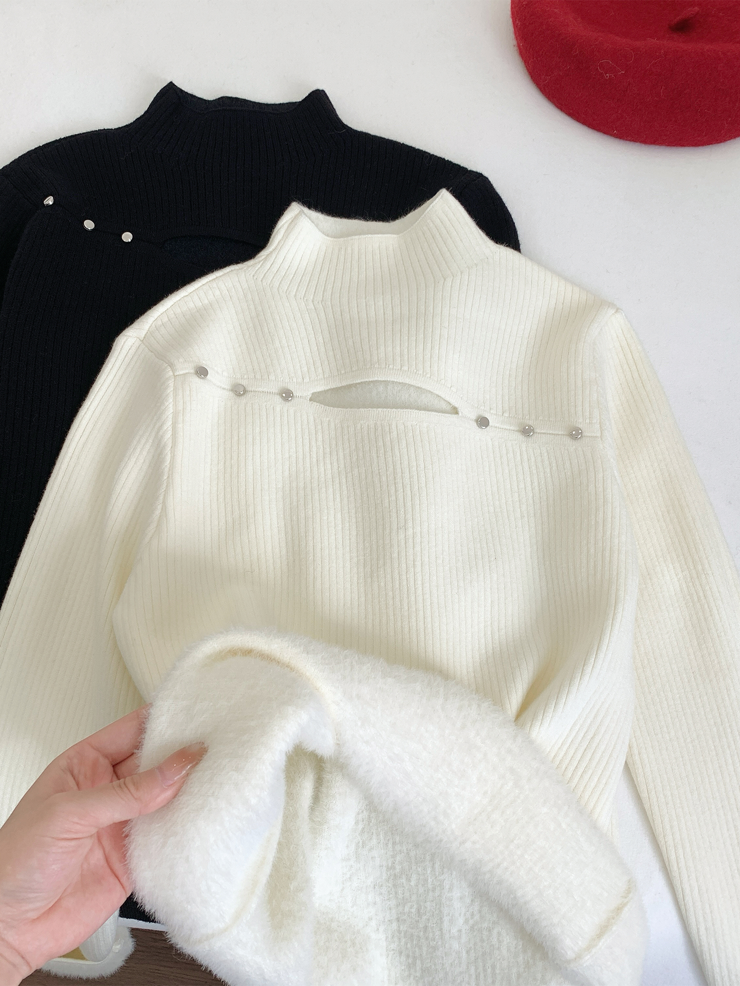 半高领加绒加厚毛衣打底衫女内搭2025新款秋冬一体绒针织衫W1107