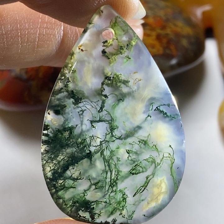 玛瑙/玉髓颈饰未镶嵌