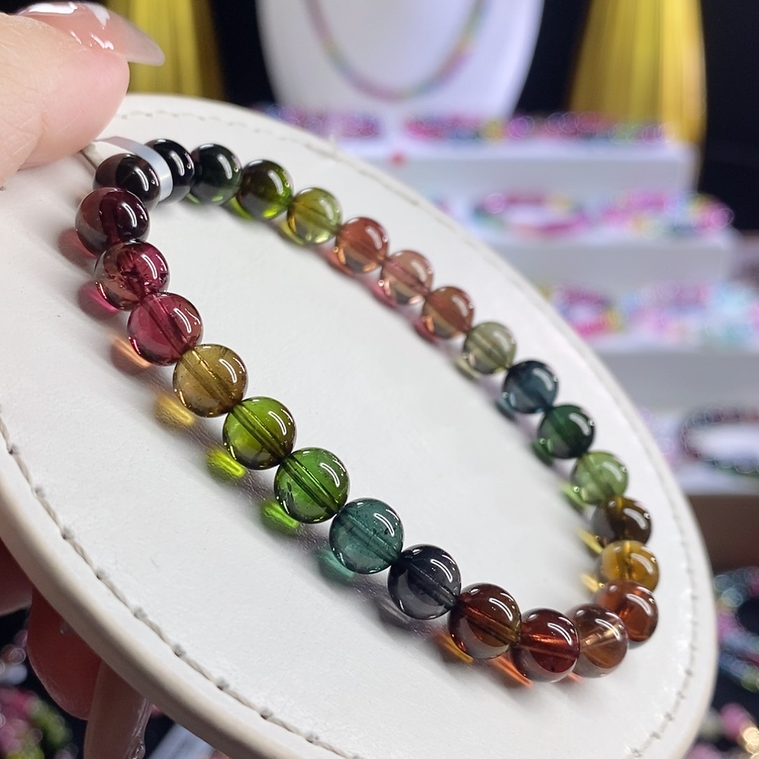 未镶嵌手链碧玺浓艳