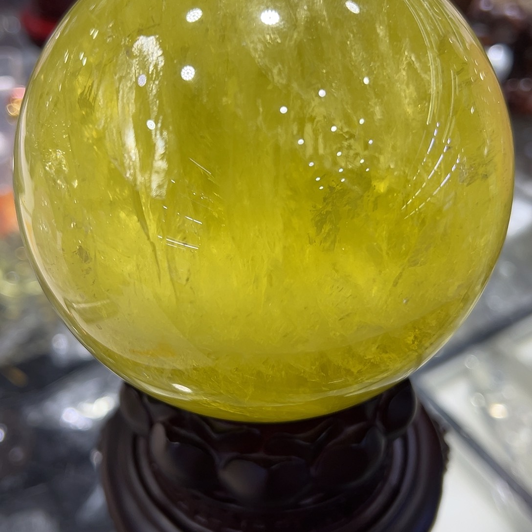 水晶水晶球摆件未镶嵌