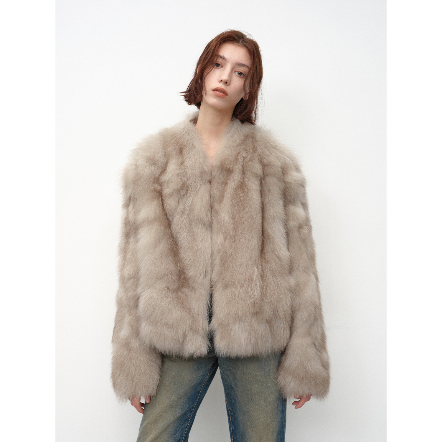 付智恩 时髦欧尼 进口sagafurs双色立领落肩短款狐狸毛皮草外套冬