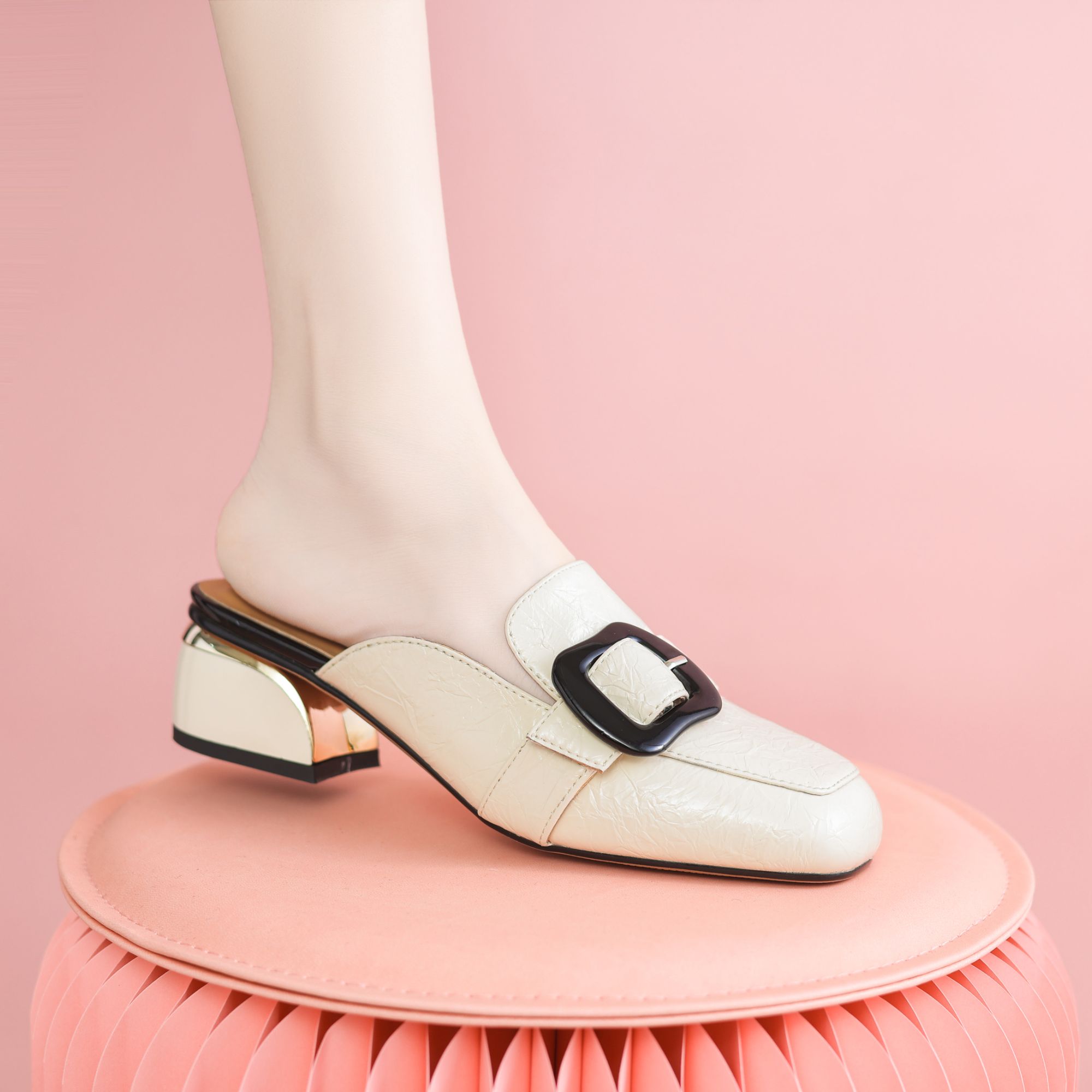 休闲风百搭软底包头拖白色方头夏季百搭平底包头拖h3027 R3061