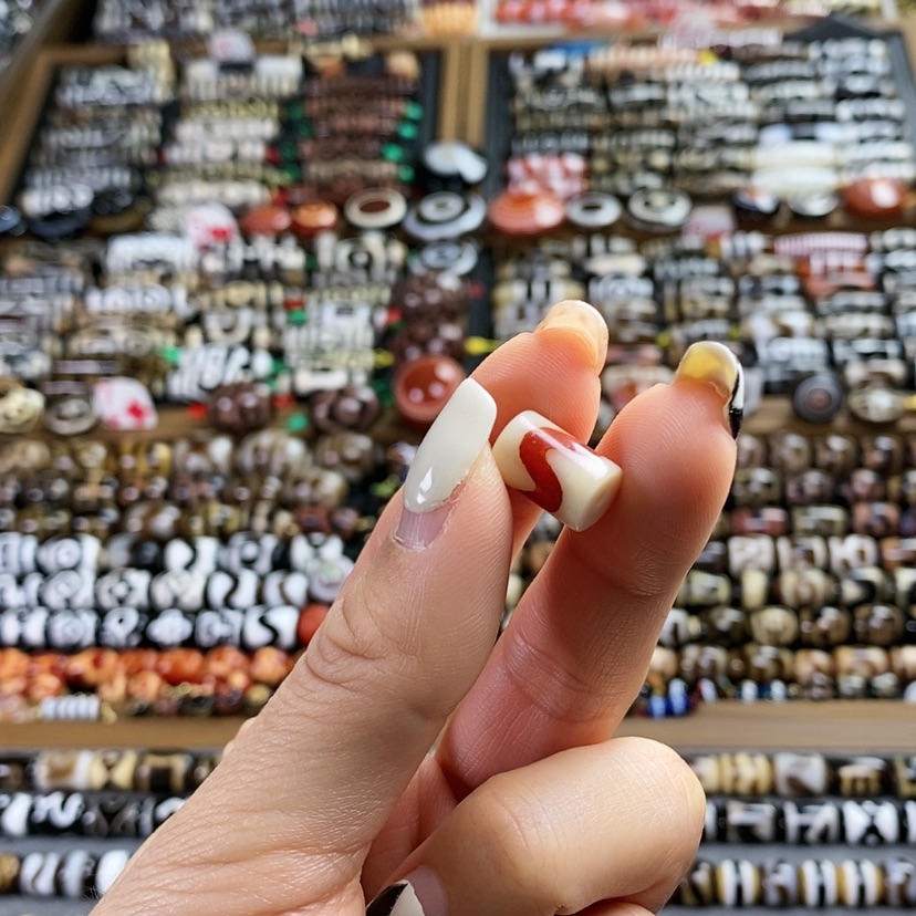 【闪购商品】玛瑙/玉髓散珠