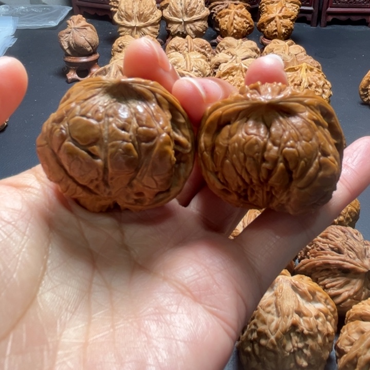 官帽小蛇头核桃哈哈哈哈哈哈哈