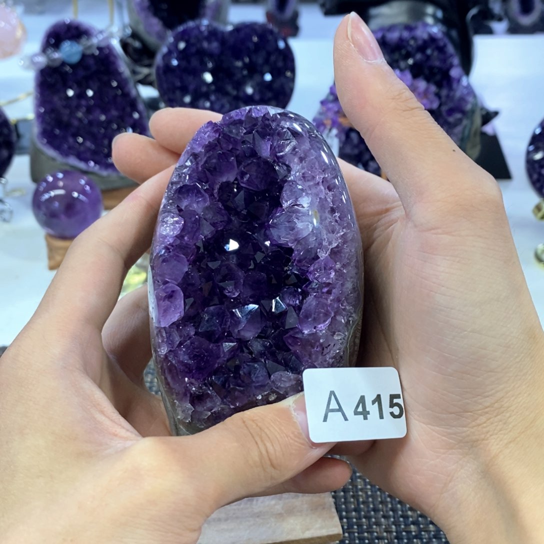 摆件摆件未镶嵌水晶