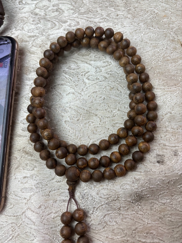 08油叶子沉水浮28克多样性发一沉香手串