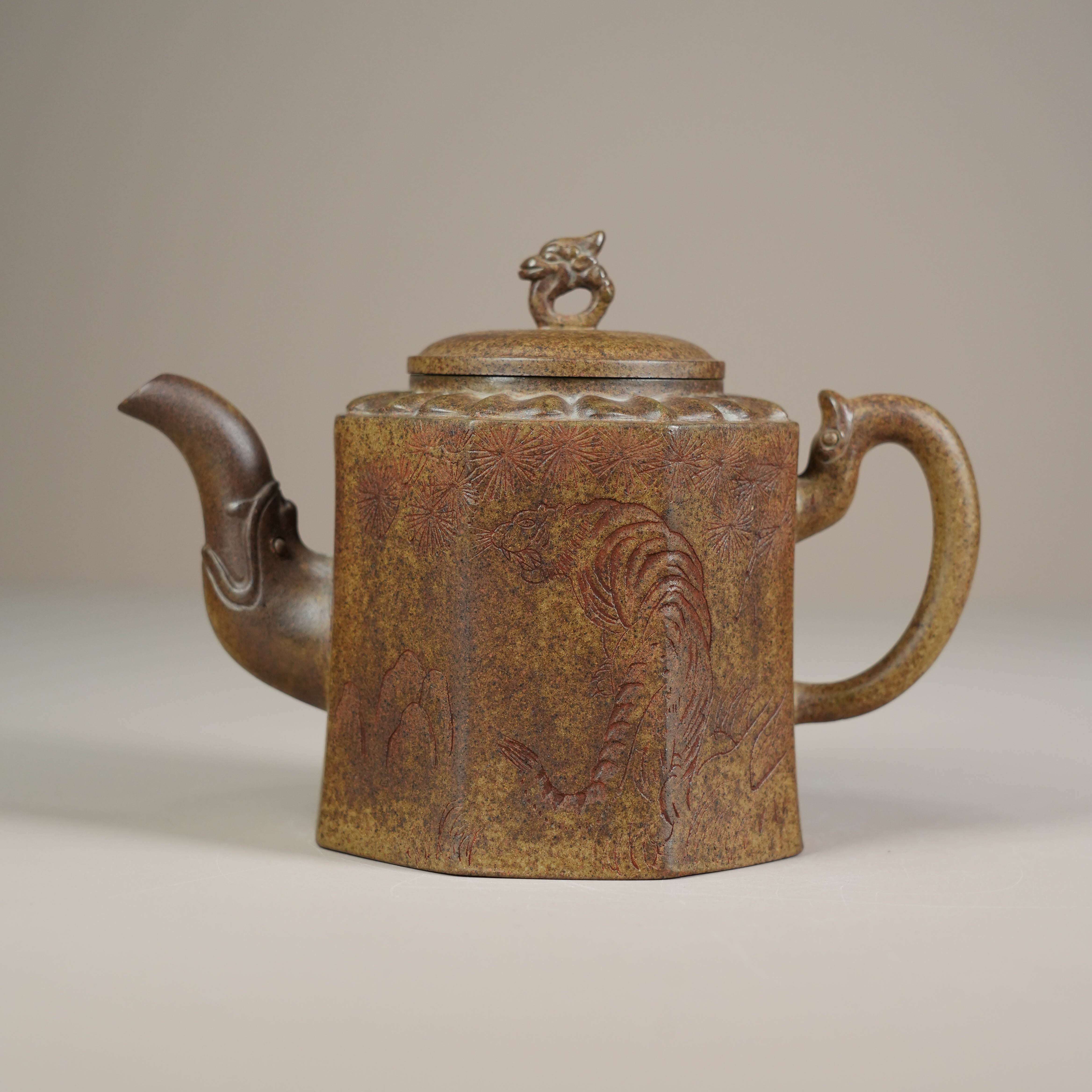 A1741409 八方龙尊壶 紫砂壶 云雾沉香泥 6