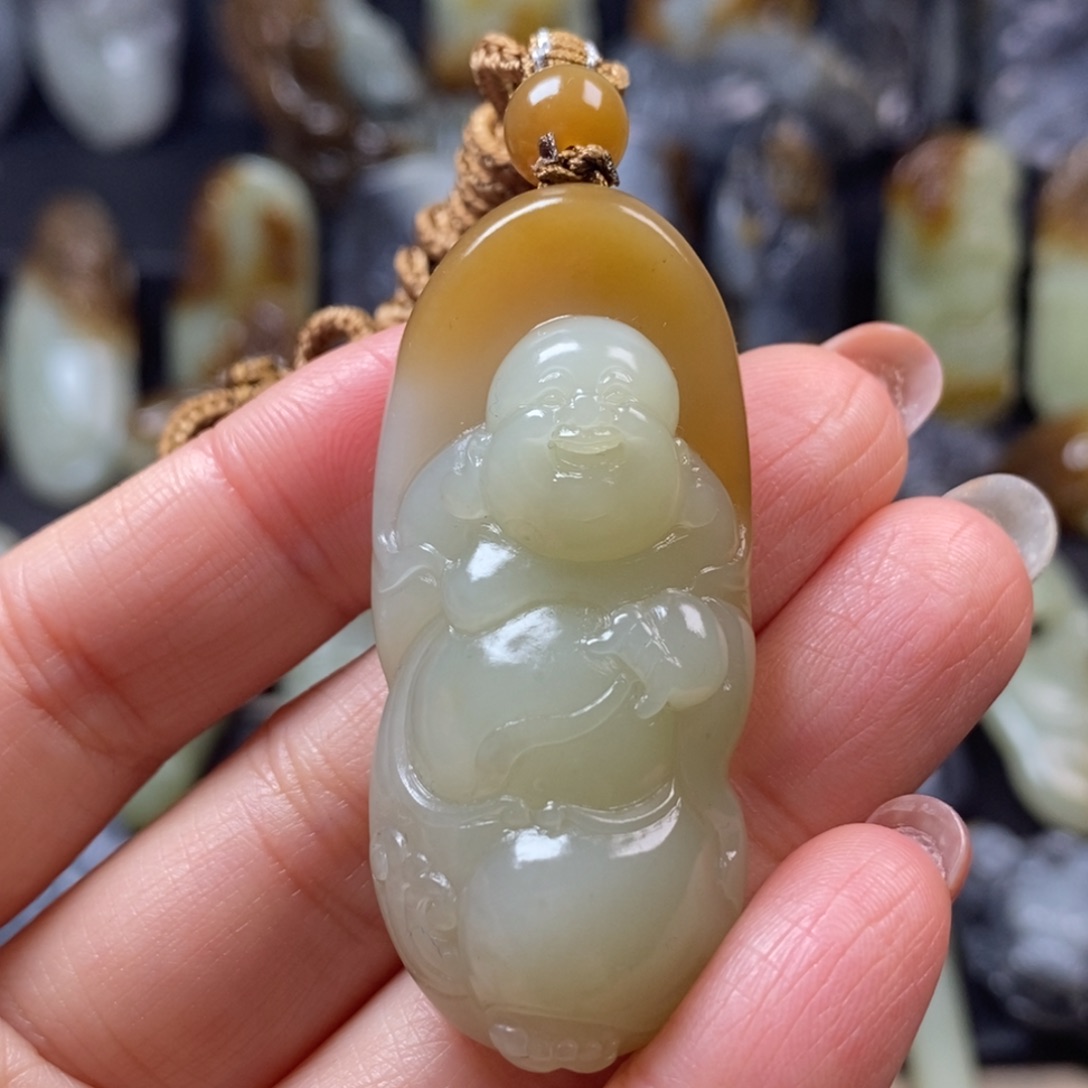 龙***）和田玉未镶嵌挂件