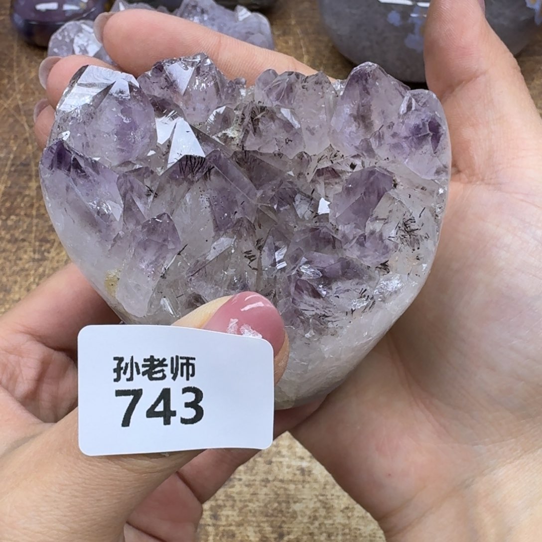 水晶大型摆件（非配饰）未镶嵌