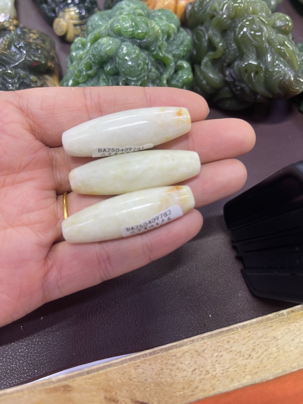河磨玉玉勒子随机发带证书