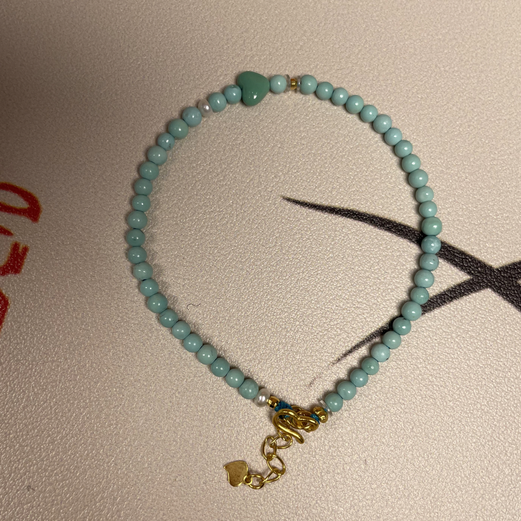 精品女款天然原矿绿松石