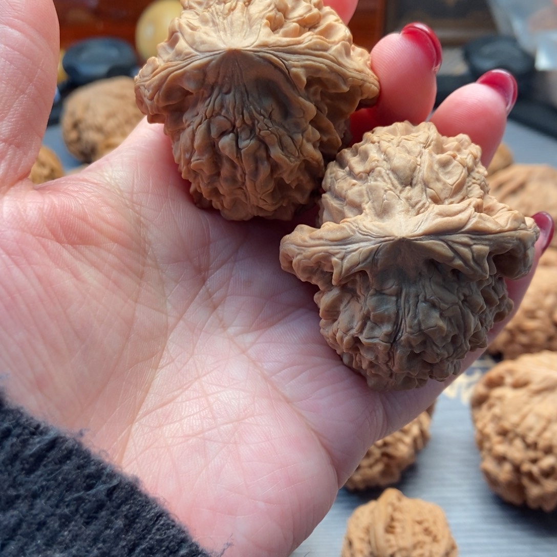 从***过文玩核桃吊坠核桃