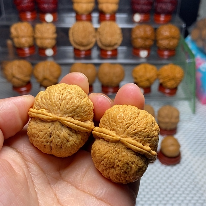 文玩核桃把件脑纹元宝21号38尺