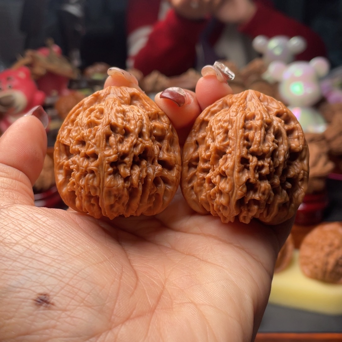 【闪购商品】文玩核桃把件L****子南疆40