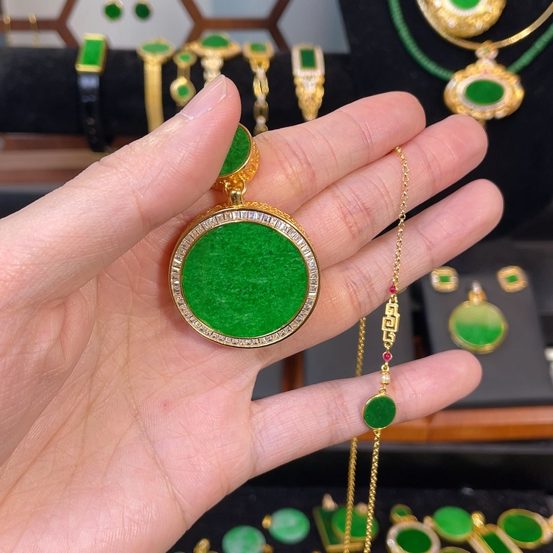 翡翠吊坠(不含链)银S925镀金镶嵌林*