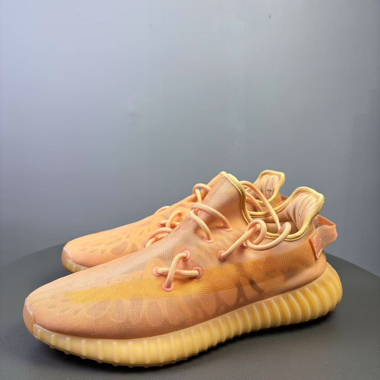 95新 maje 45码 Yeezy350粘土黄球鞋 非原盒