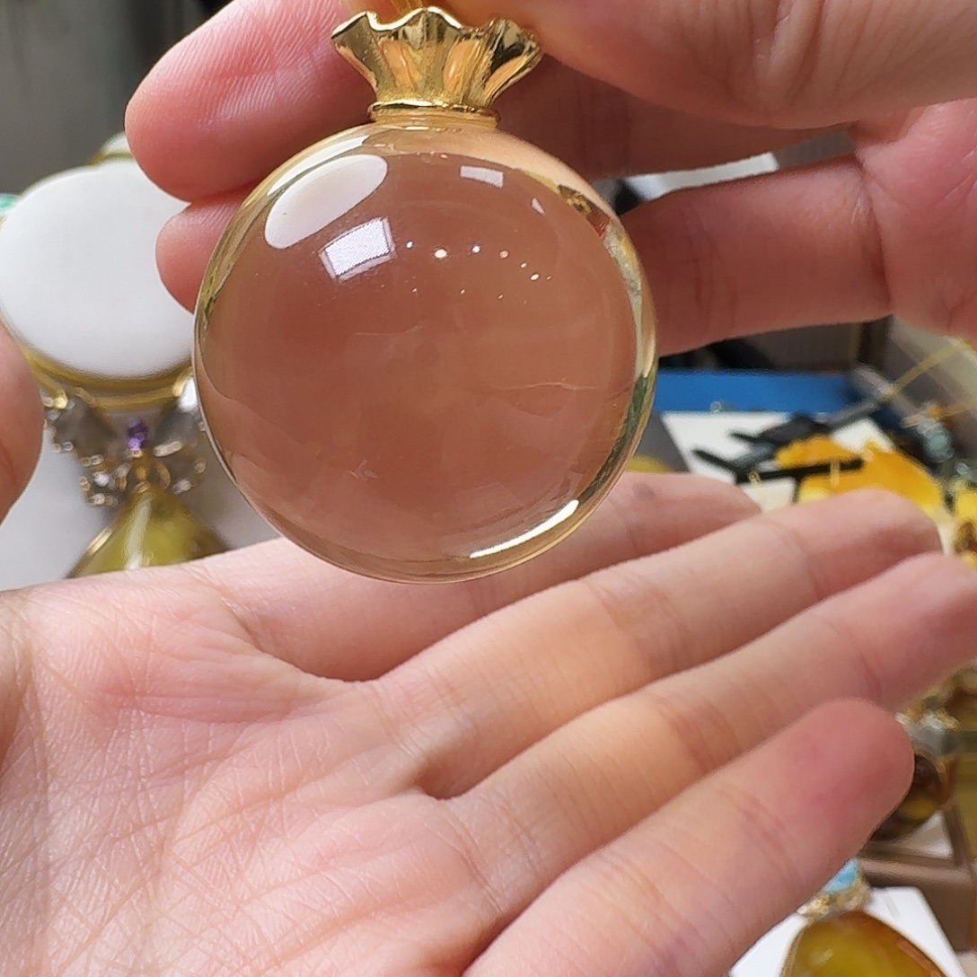 琥珀未镶嵌颈饰吊坠