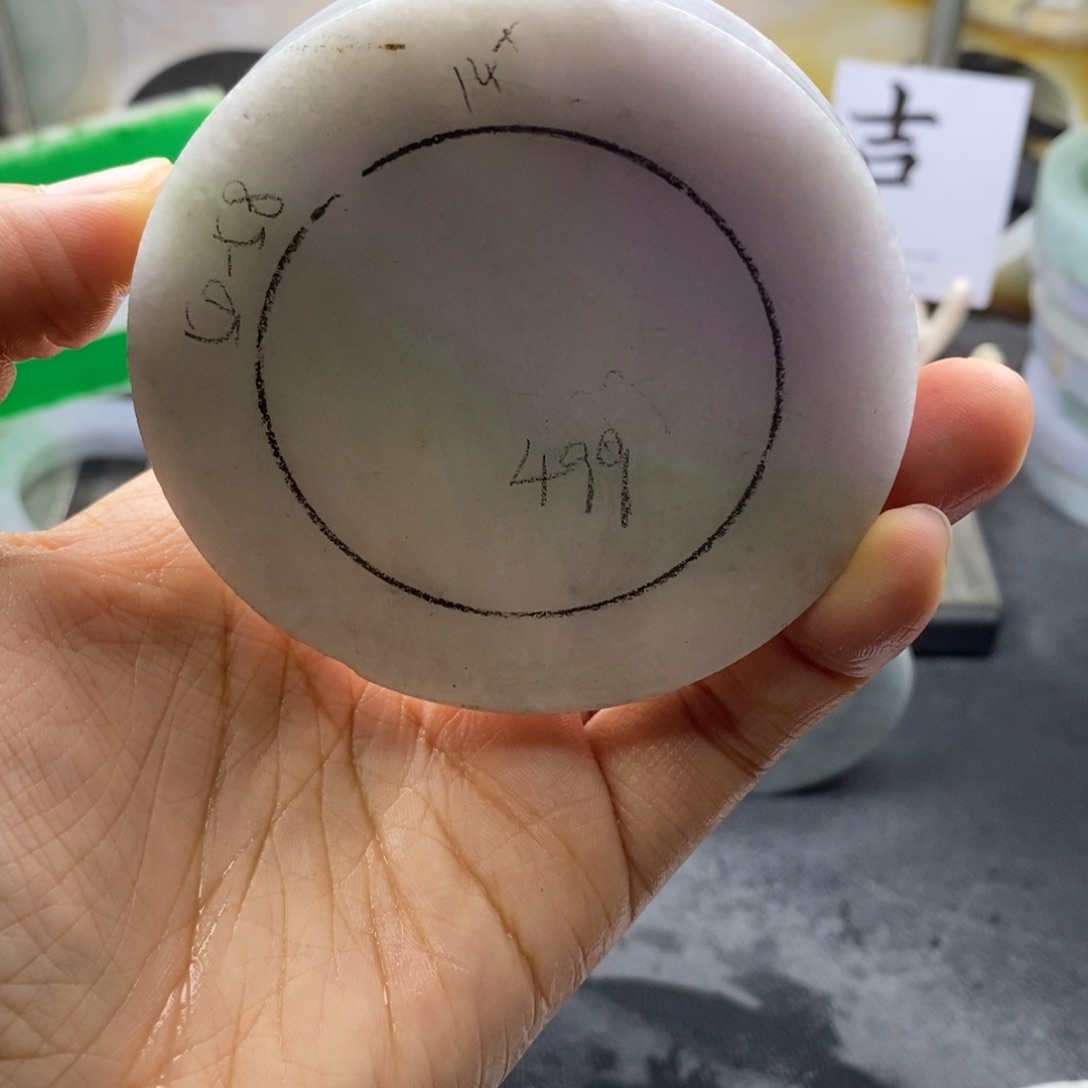 定制翡翠未镶嵌翡翠手镯