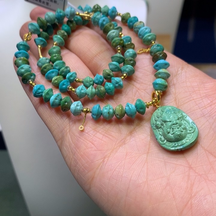 绿松石18K金镶嵌项链