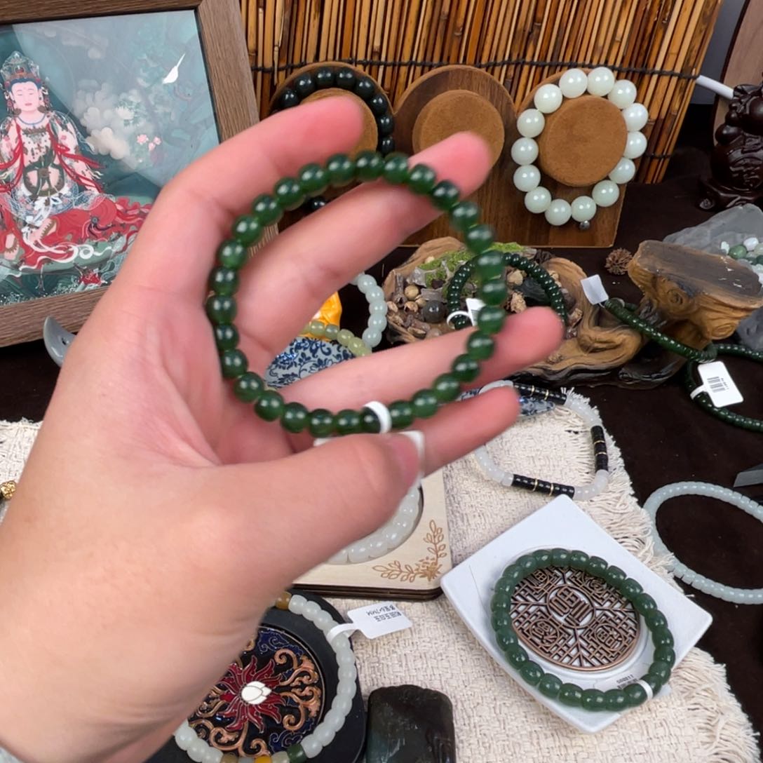 未镶嵌手链和田玉