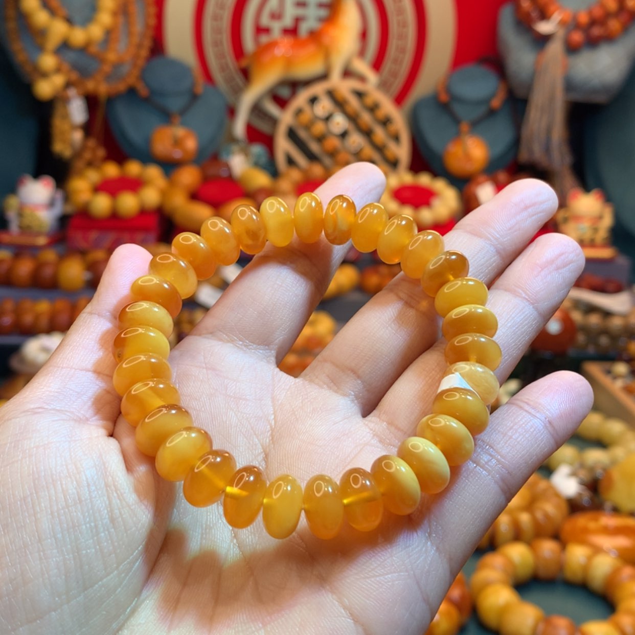 【闪购商品】蜜蜡手串未镶嵌纳**者蜜蜡手串