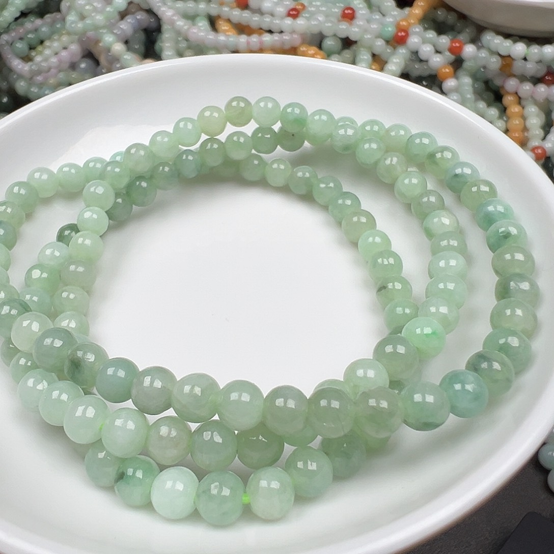 翡翠手链未镶嵌幺**?货主老华