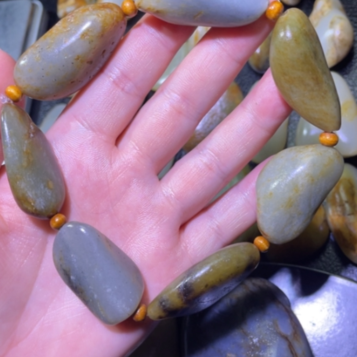 【闪购商品】颈饰未镶嵌和田玉旭**升