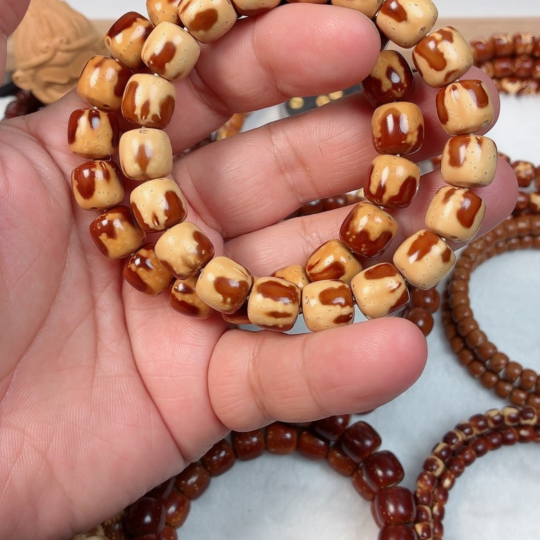 紫金鼠手串半山半水老型，油核