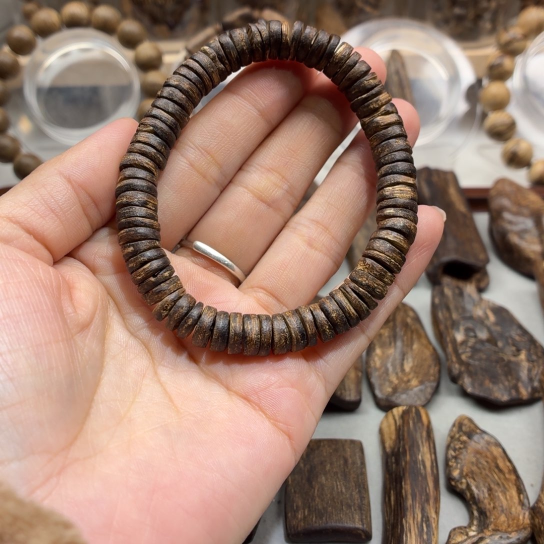 用***8沉香碎屑沉香文莱