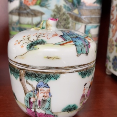 瓶（****）啊哈哈哈哈哈哈哈哈