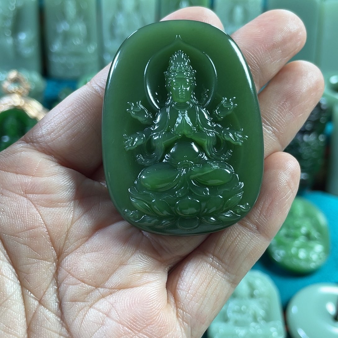 和田玉颈饰未镶嵌超