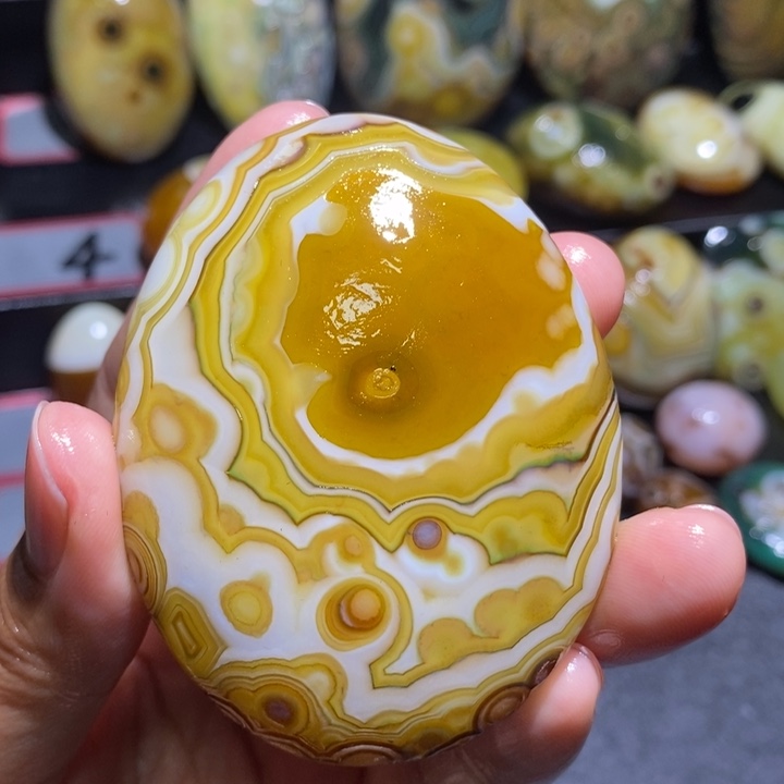 未镶嵌玛瑙/玉髓珠宝奇石