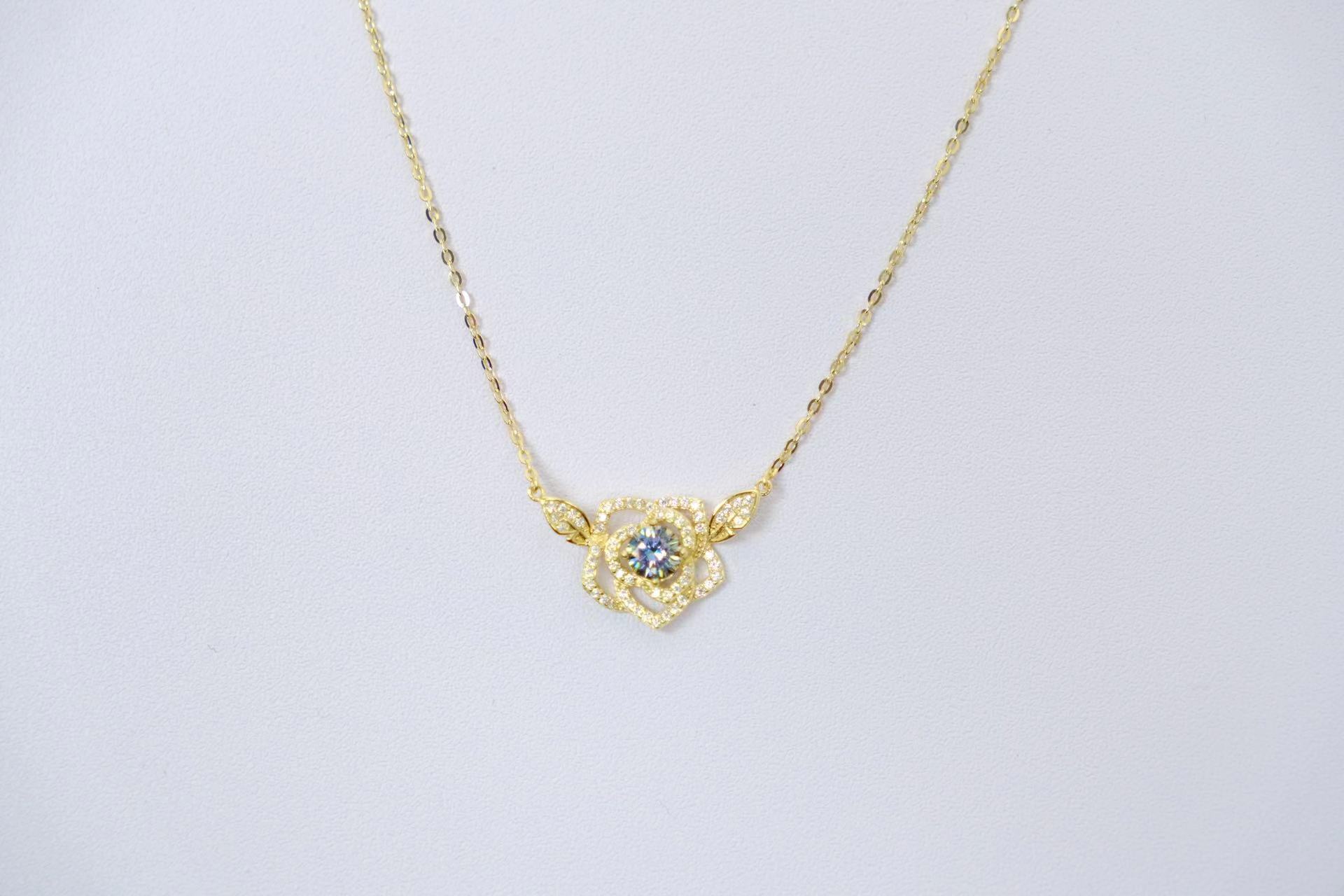 莫桑山茶花项链