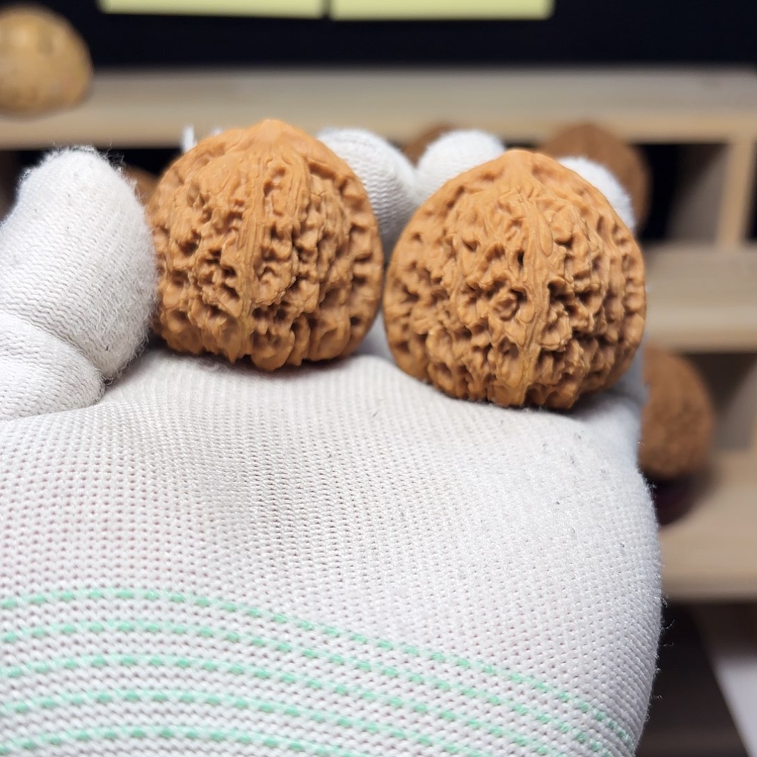 文玩核桃把件我***?涿鹿南将