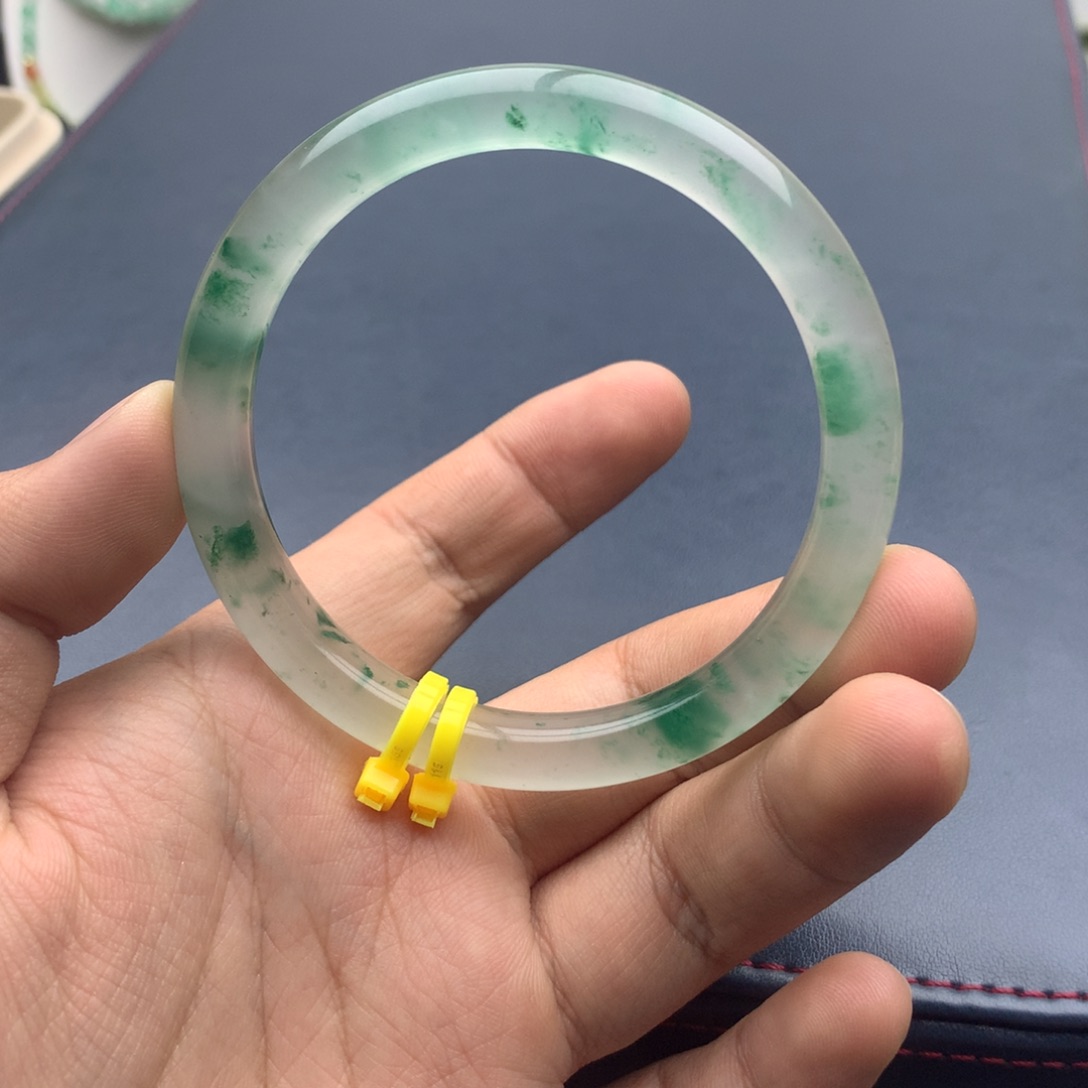 石英质玉未镶嵌手镯?***?