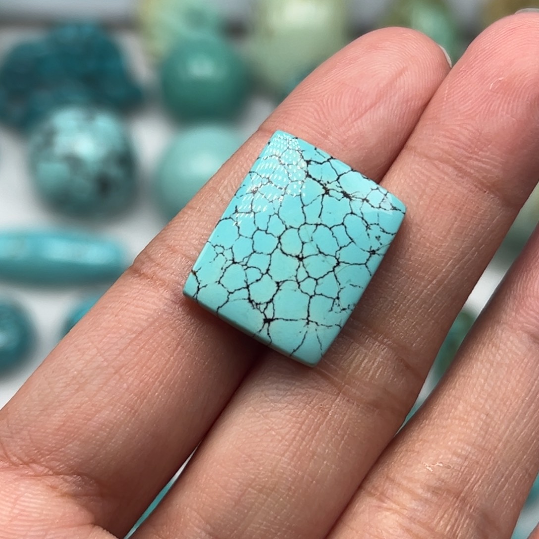 未镶嵌绿松石珠宝奇石